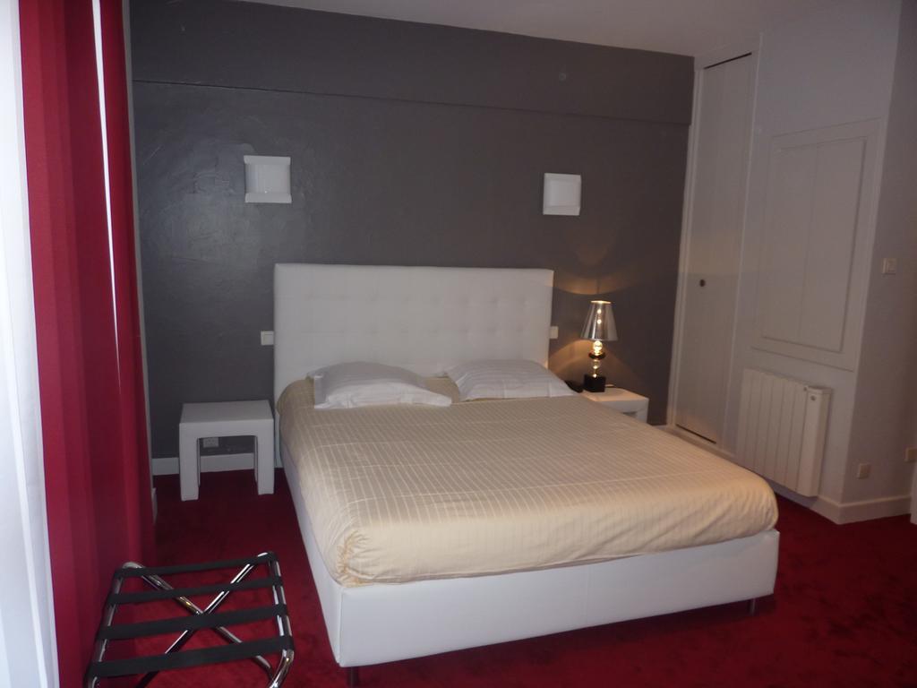Hotel Le Square Aurillac Kültér fotó