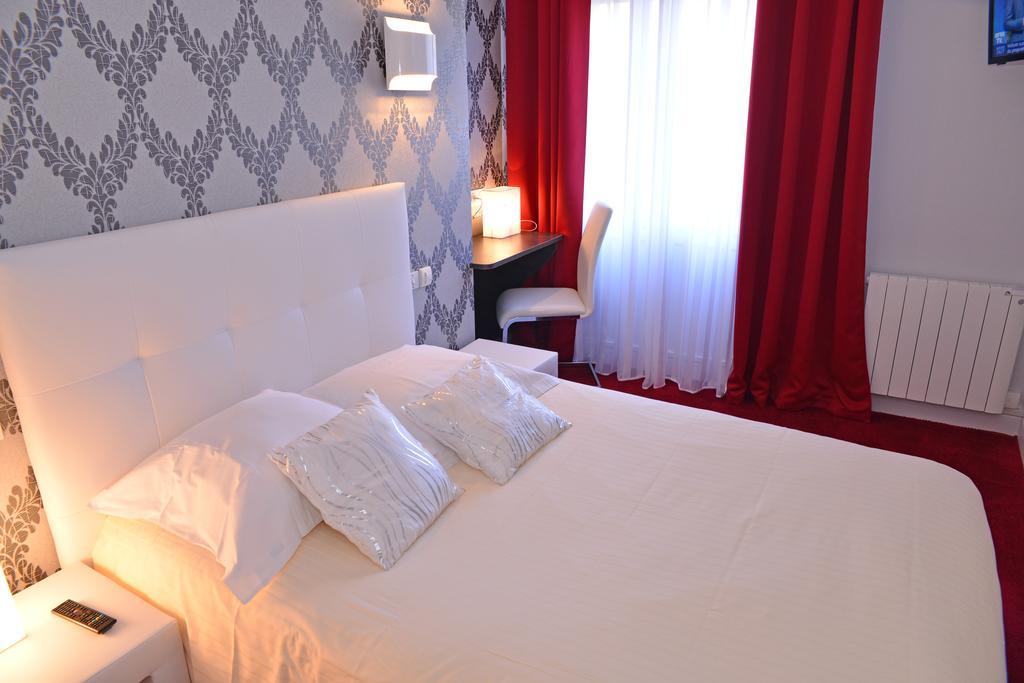 Hotel Le Square Aurillac Kültér fotó