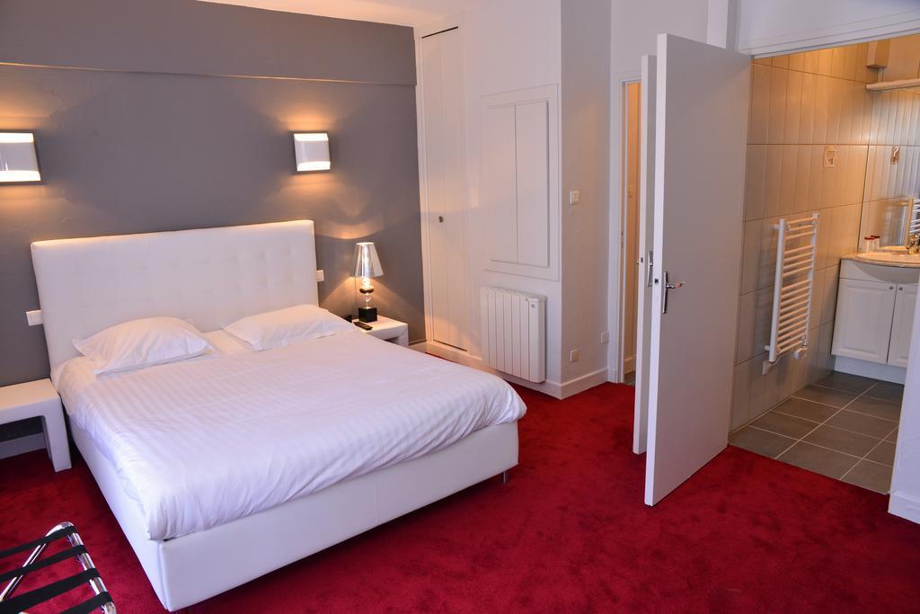 Hotel Le Square Aurillac Kültér fotó